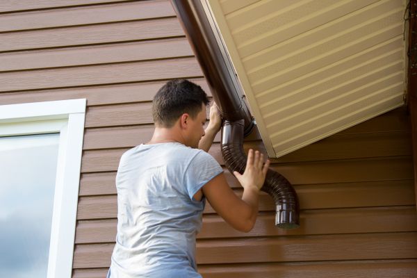 Cost of Porch Gutter Repair in Texarkana
