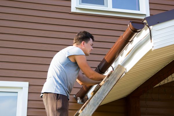 Cost of Porch Gutter Replacement in Texarkana
