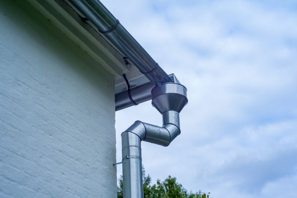 Cost of Metal Downspout Replacement in Texarkana