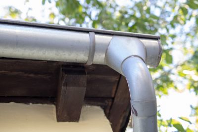 Heavy-Duty Gutter Hangers